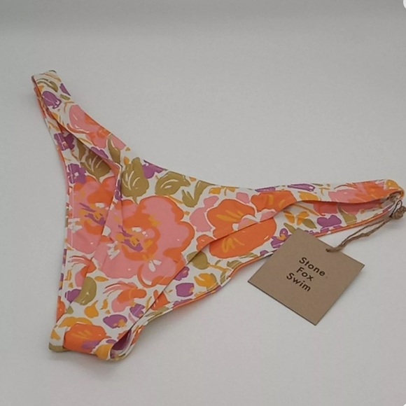 Stone Fox Swim Bikini Bottom Womens XL Luka High Cut Cheeky Bloom Print NWT - Picture 3 of 7